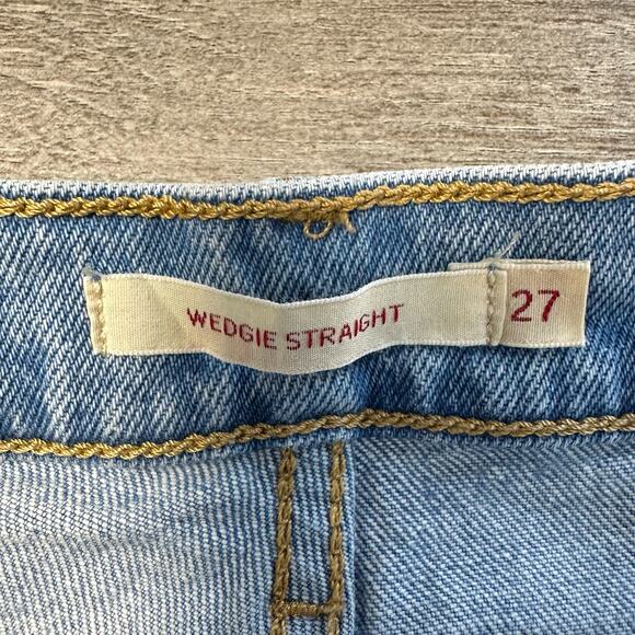 Levi's Premium Wedgie Straight Fit Jeans 27 Distressed - Picture 8 of 15
